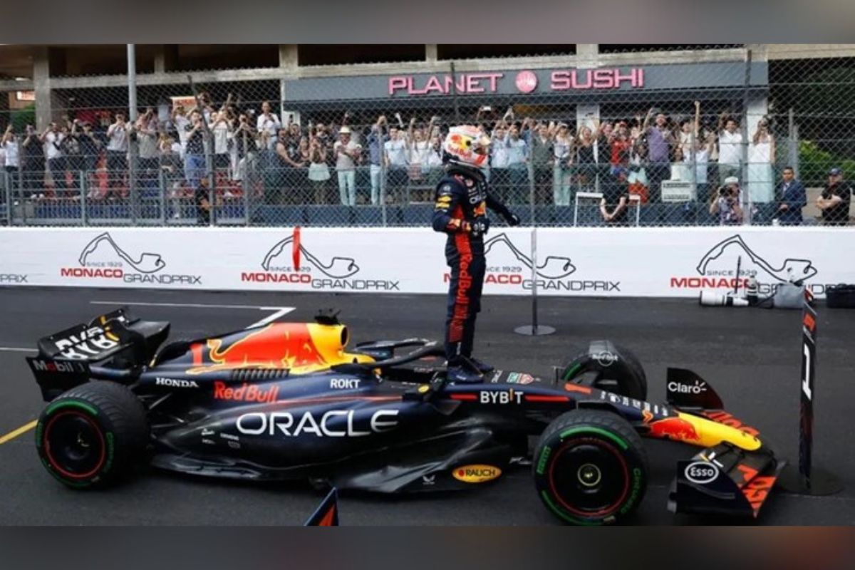 Sergio Checo Pérez vivió su peor fin de semana en el Gran Premio de Mónaco. Su error en la calificación del sábado lo tenía con una ligera luz de esperanza que se apagó en la vuelta 36. | Foto: Cortesía.