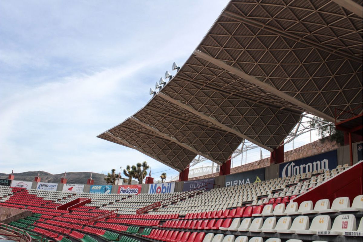 Veto de cinco partido al Estadio “Carlos Vega Villalba y sanción de seis meses de suspensión al auxiliar técnico de los Tuzos de la UAZ. | Foto: Cortesía.