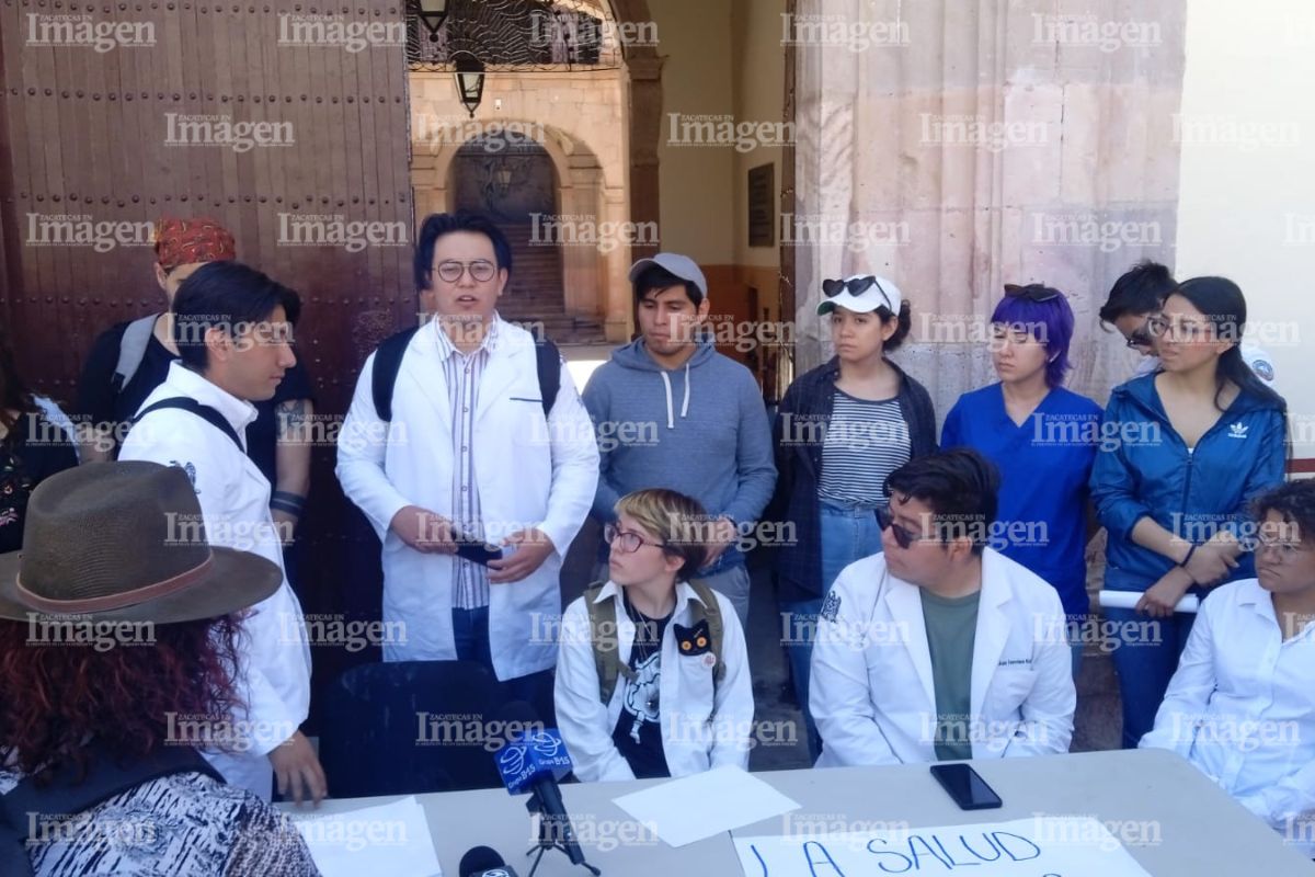 Estudiantes de la UAZ marchan por la salud mental en Zacatecas | Foto: IMAGEN 