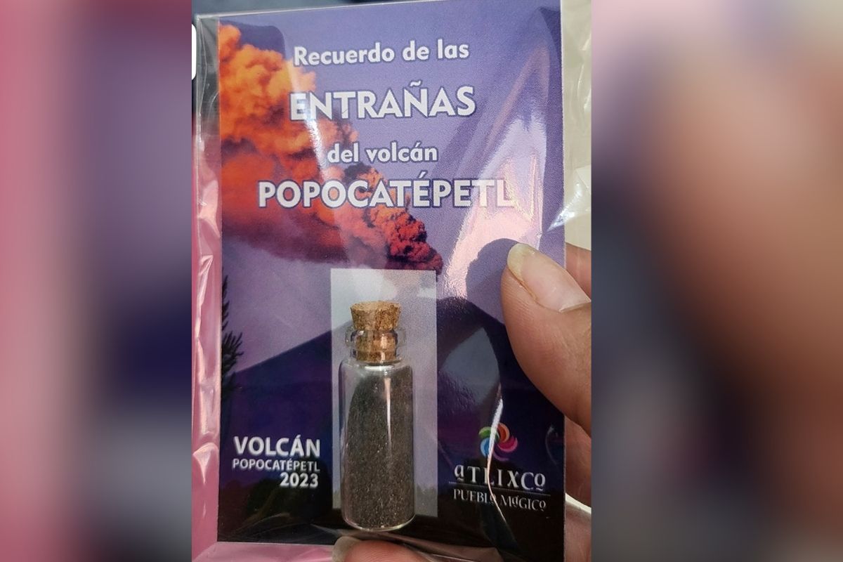 Lleve un "recuerdito"... ceniza del Volcán Popocatépetl