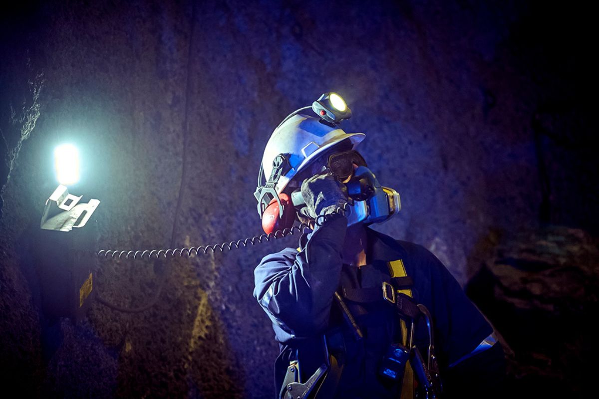 La madrugada de este lunes un trabajador minero murió luego de haberse accidentado en una de las rampas de la empresa Minera Saucito.