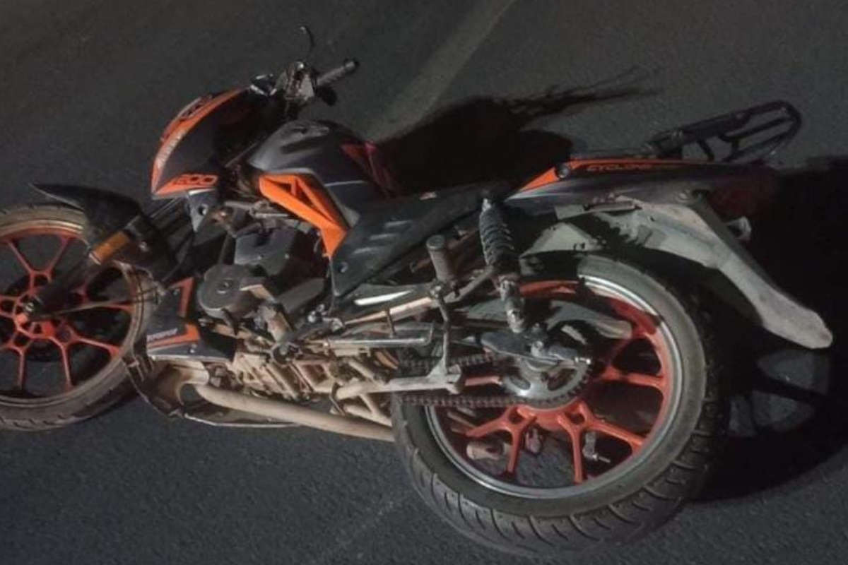 Hombre muere tras caer de su motocicleta en la Carretera Federal 54