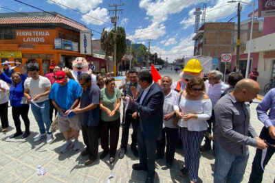 Inauguran la primera parte de la calle Plateros tras rehabilitación