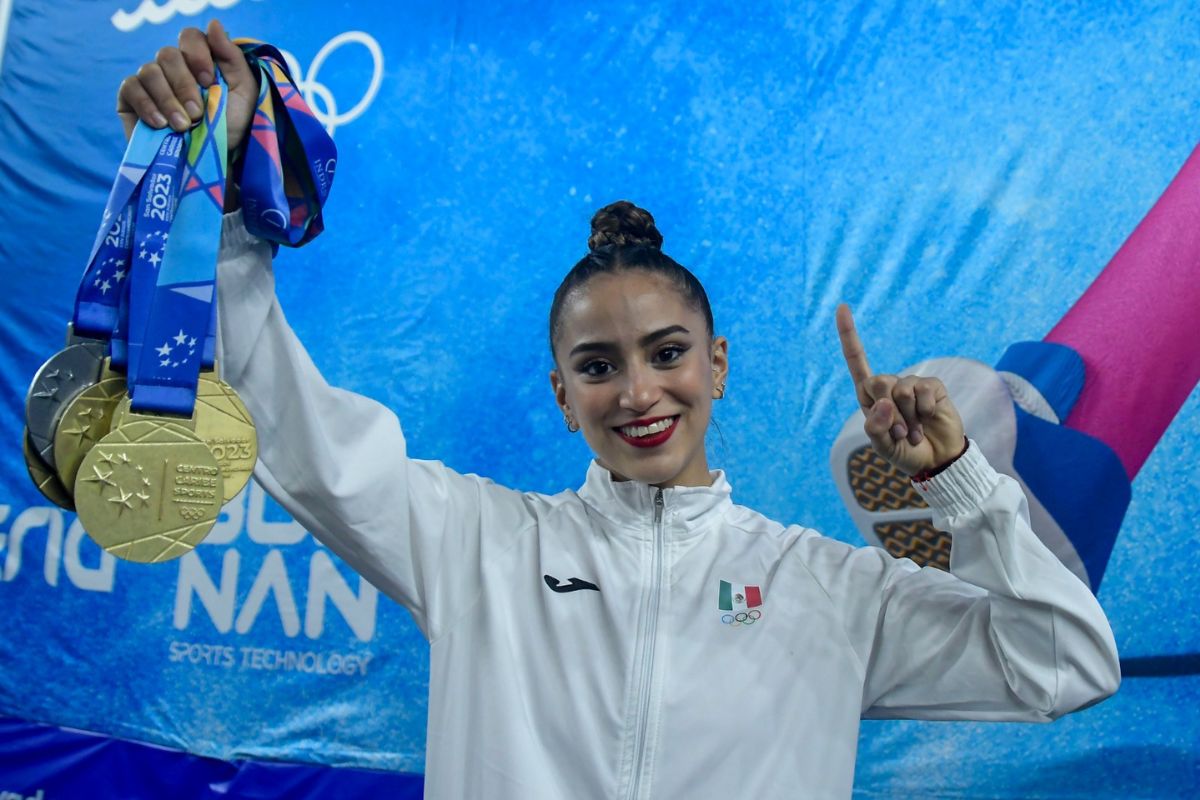 En los Juegos Centroamericanos y del Caribe 2023; ya que los atletas participantes lograron para México 100 medallas de oro.