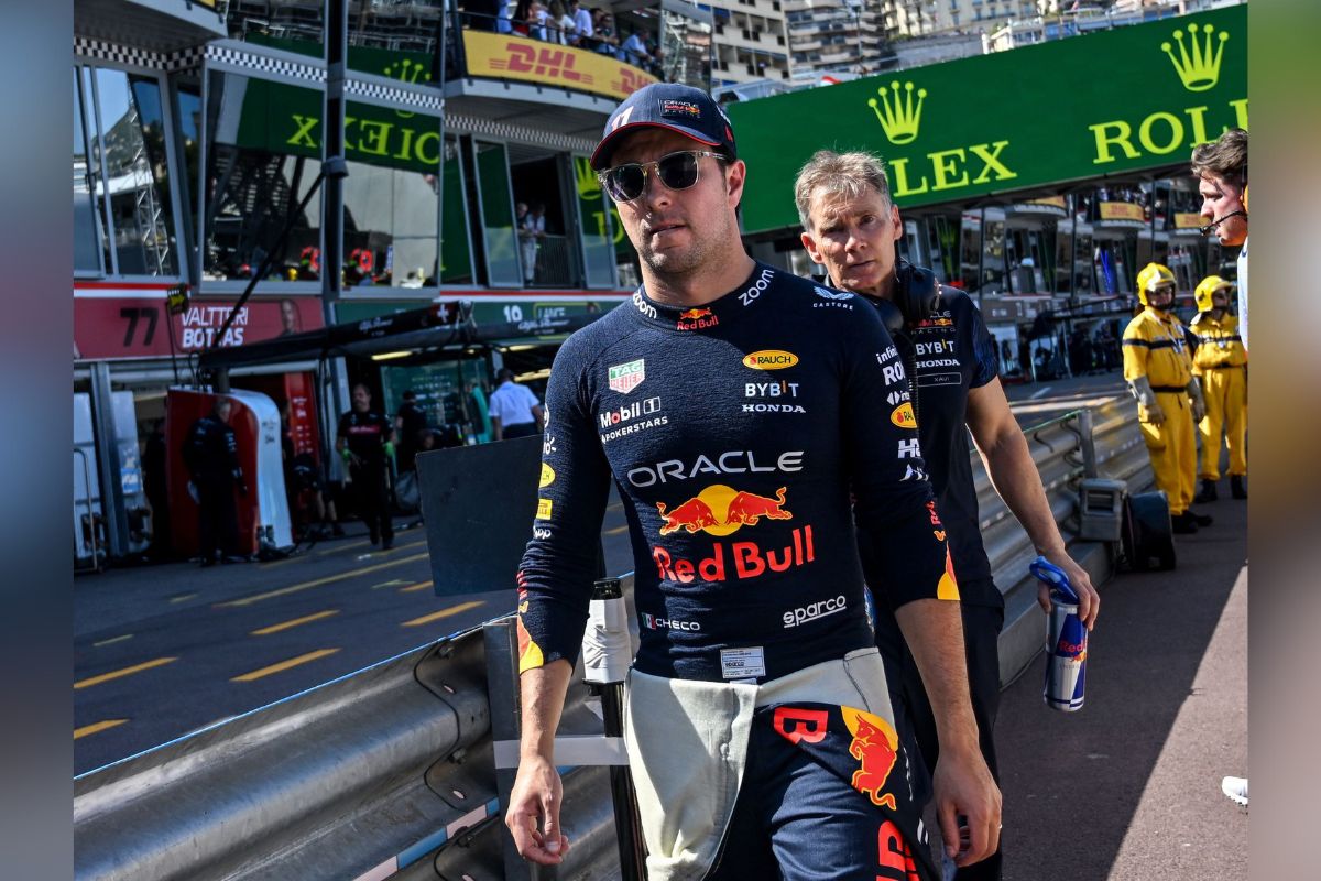Ante los rumores que apuntan a que lo podrían reemplazar; el piloto mexicano Sergio ‘Checo’ Pérez aseguró no estar preocupado por su futuro en el equipo Red Bull de Fórmula 1. | Foto: Cortesía.