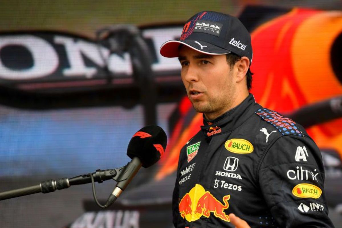 'Checo' Pérez queda fuera del podio por sanción de la Federación Internacional del Automóvil (FIA); quedando Fernando Alonso en segundo y Pierre Gasly en tercero.