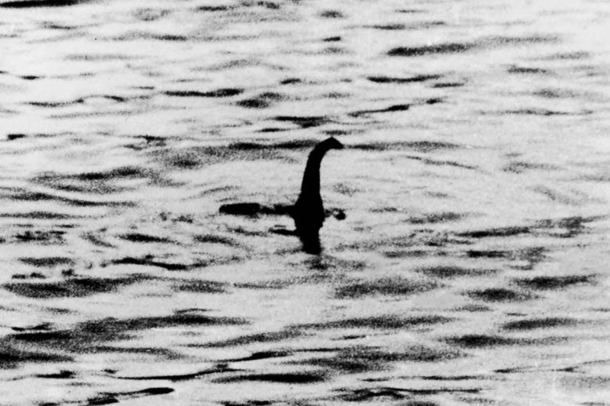 El Monstruo del Lago Ness es una leyenda que ha pasado de generación en generación entre la población de Escocia;