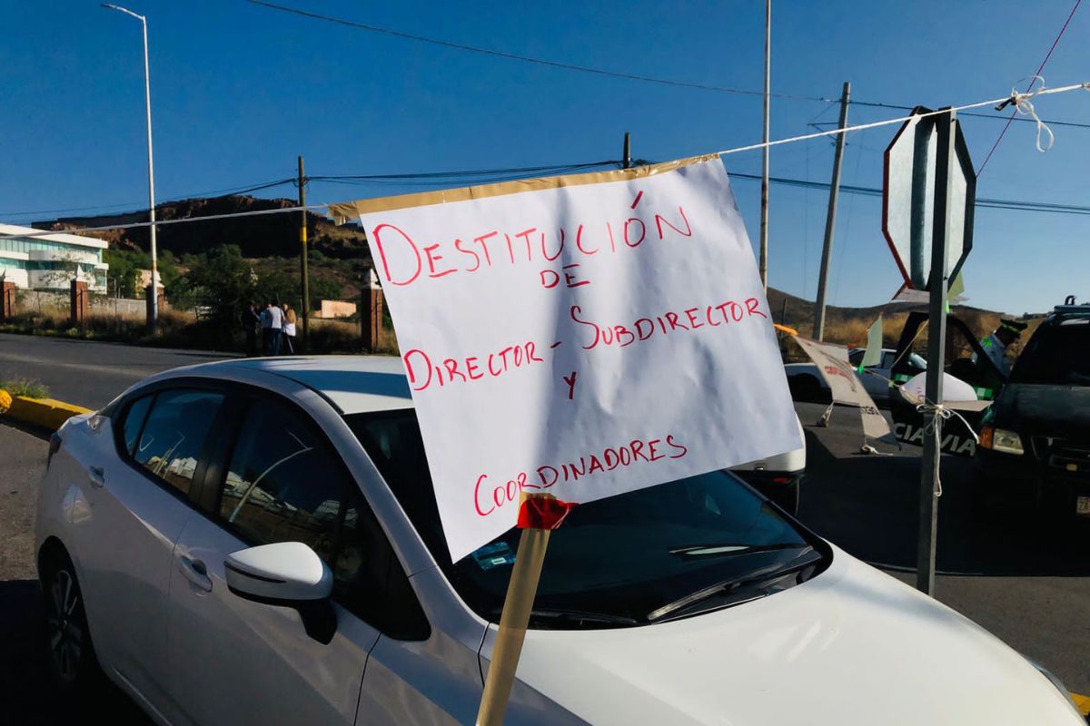 Sigue la manifestación, por demanda de aumento salarial. | Foto: Cortesía.