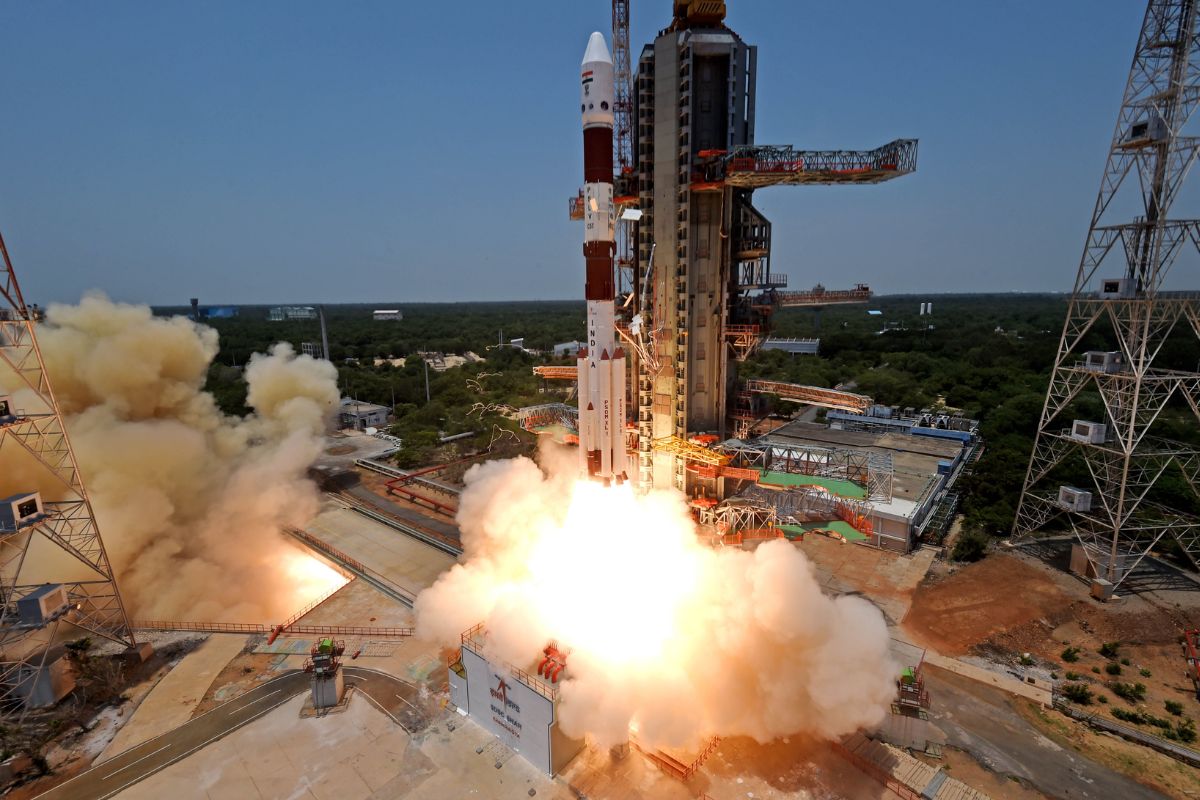 India lanza nave espacial Aditya-L1 para exploración solar
