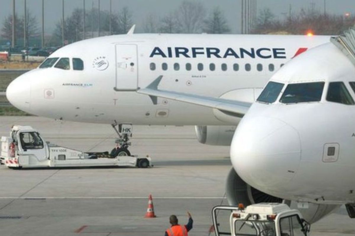 Después de recibir amenazas de bomba y detectar objetos sospechosos, al menos siete aeropuertos en Francia se evacuaron este miércoles. | Foto: Cortesía.