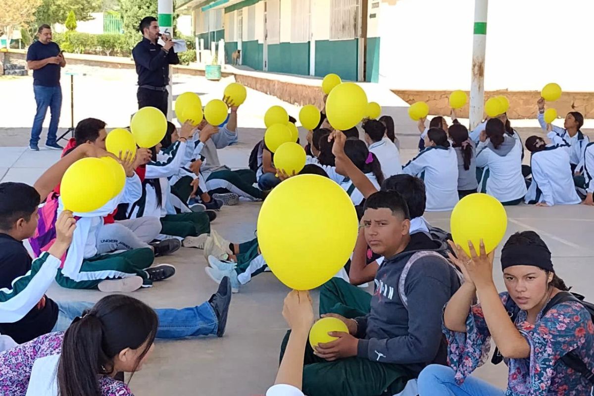 Martin Pérez Alvarado, director del Instituto de la Juventud en Río Grande; informó que concluyeron las actividades de la campaña denominada “Abraza la Vida”. | Foto: Cortesía.