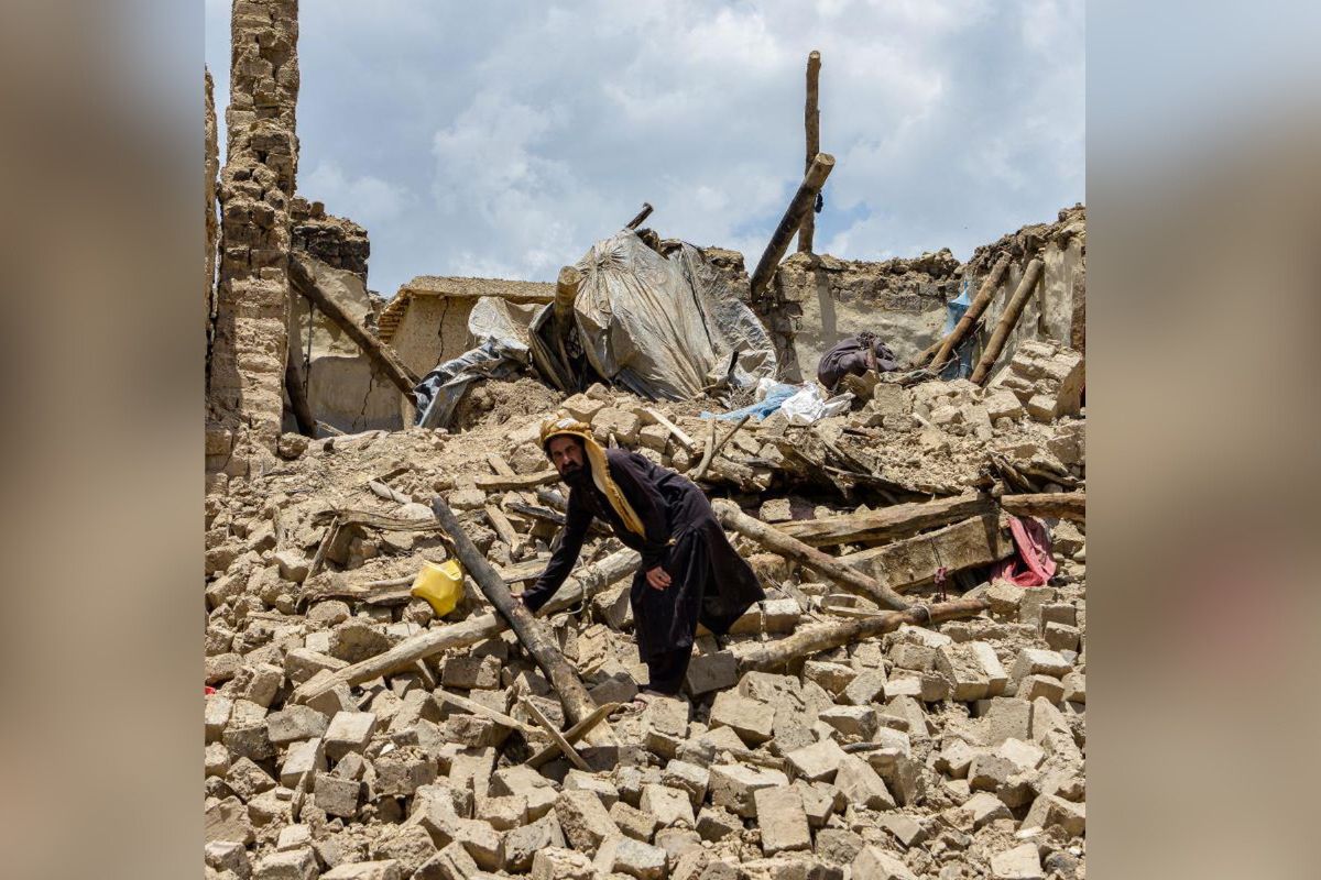 Un sismo de magnitud 6.3 que sacudió este sábado al oeste de Afganistán; dejando al menos 120 personas murieron y más de mil heridos. | Foto: Cortesía.