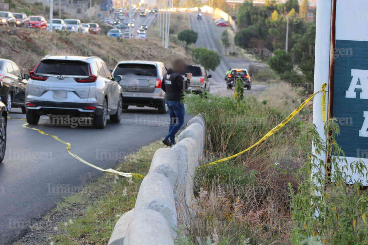 Asesinan a un hombre sobre vialidad a Vetagrande | Foto: Imagen.