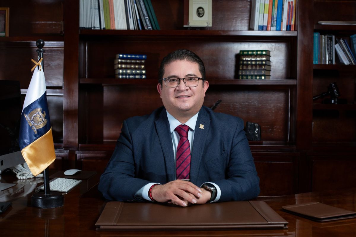 Rubén Ibarra, rector de la UAZ. | Foto: Cortesía.