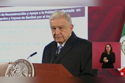 Andrés Manuel López Obrador, determinó que será suspendido el pago de algunos servicios; con el fin de apoyar a la situación que miles de personas están viviendo en Acapulco y Coyuca de Benítez.
