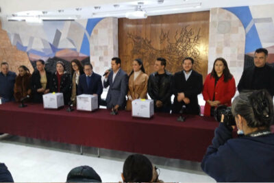 Gobierno de Zacatecas entrega propuesta de presupuesto 2024 a la Legislatura