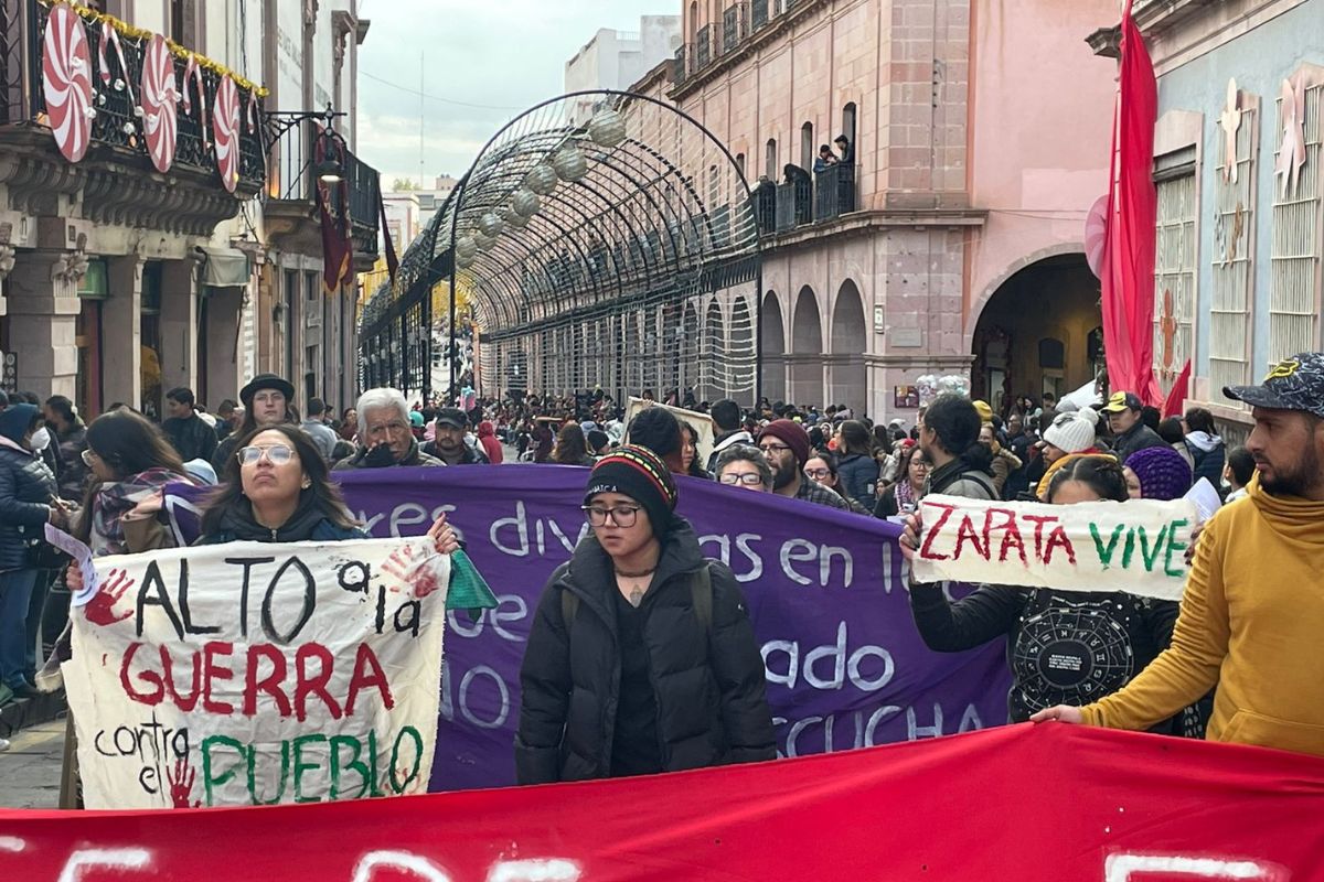 Marchan en Zacatecas para exigir justicia. | Foto: Manuel Medina.