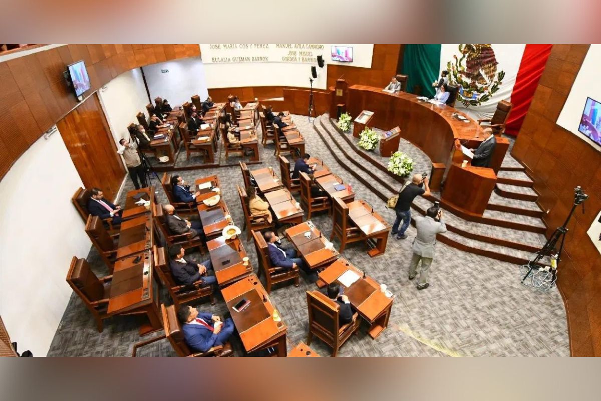 En sesión ordinaria del Congreso del Estado, presentaron el paquete económico del estado de Zacatecas; para el ejercicio fiscal 2024.
