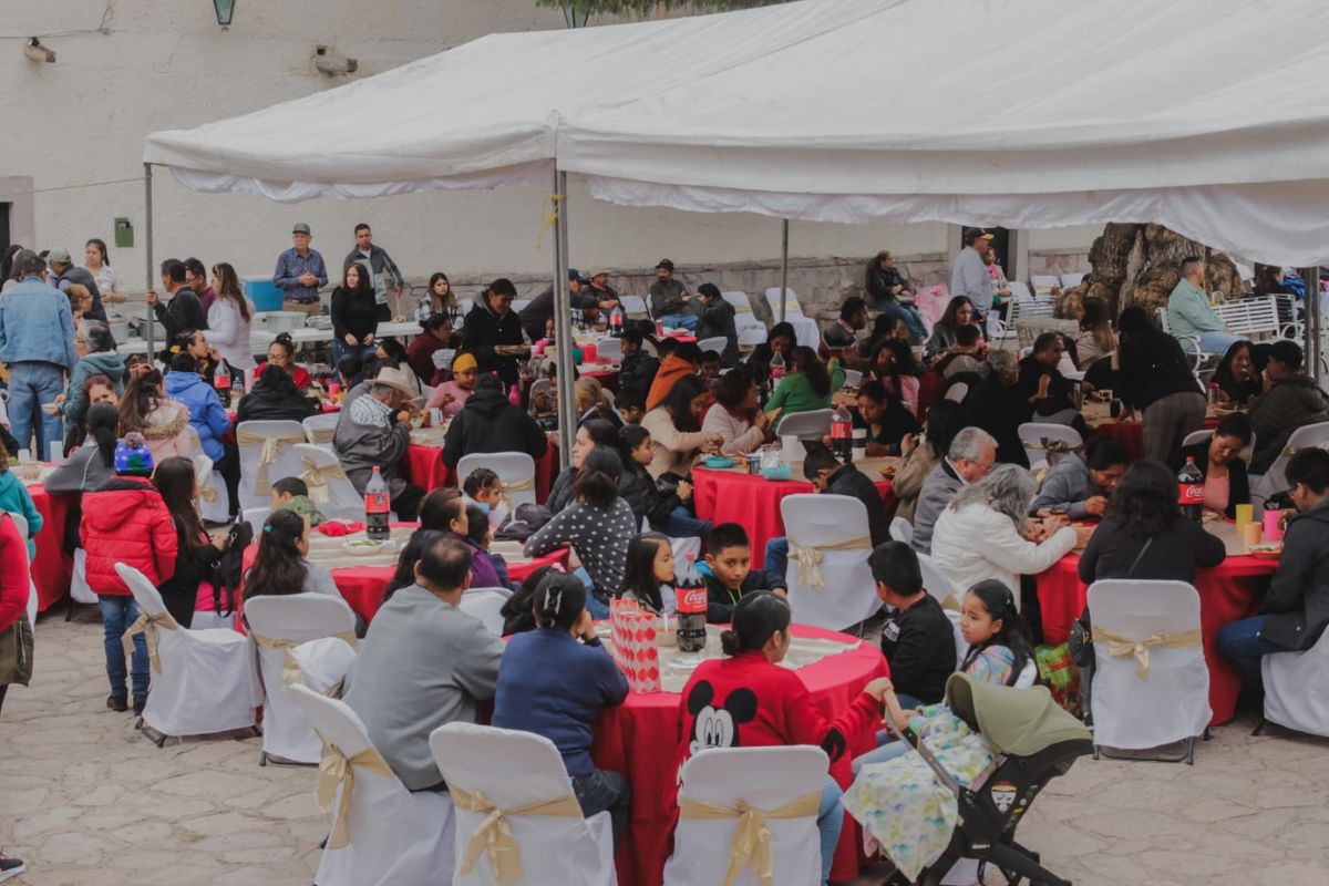 Gobierno de Zacatecas respalda a miles de familias con Cenas Navideñas