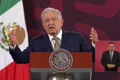 El presidente Andrés Manuel López Obrador señaló que no se tiene una “situación crítica” ante el aumento de casos de Covid-19. | Foto: Cortesía.