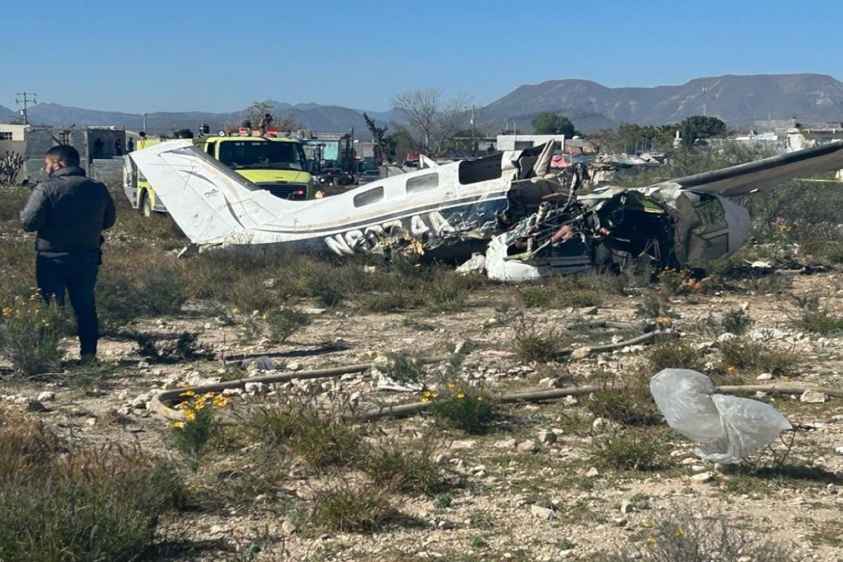 Una avioneta se desplomó este viernes 5 de enero en las inmediaciones del Aeropuerto Internacional Plan de Guadalupe, mueren cuatro personas. | Foto: Cortesía.
