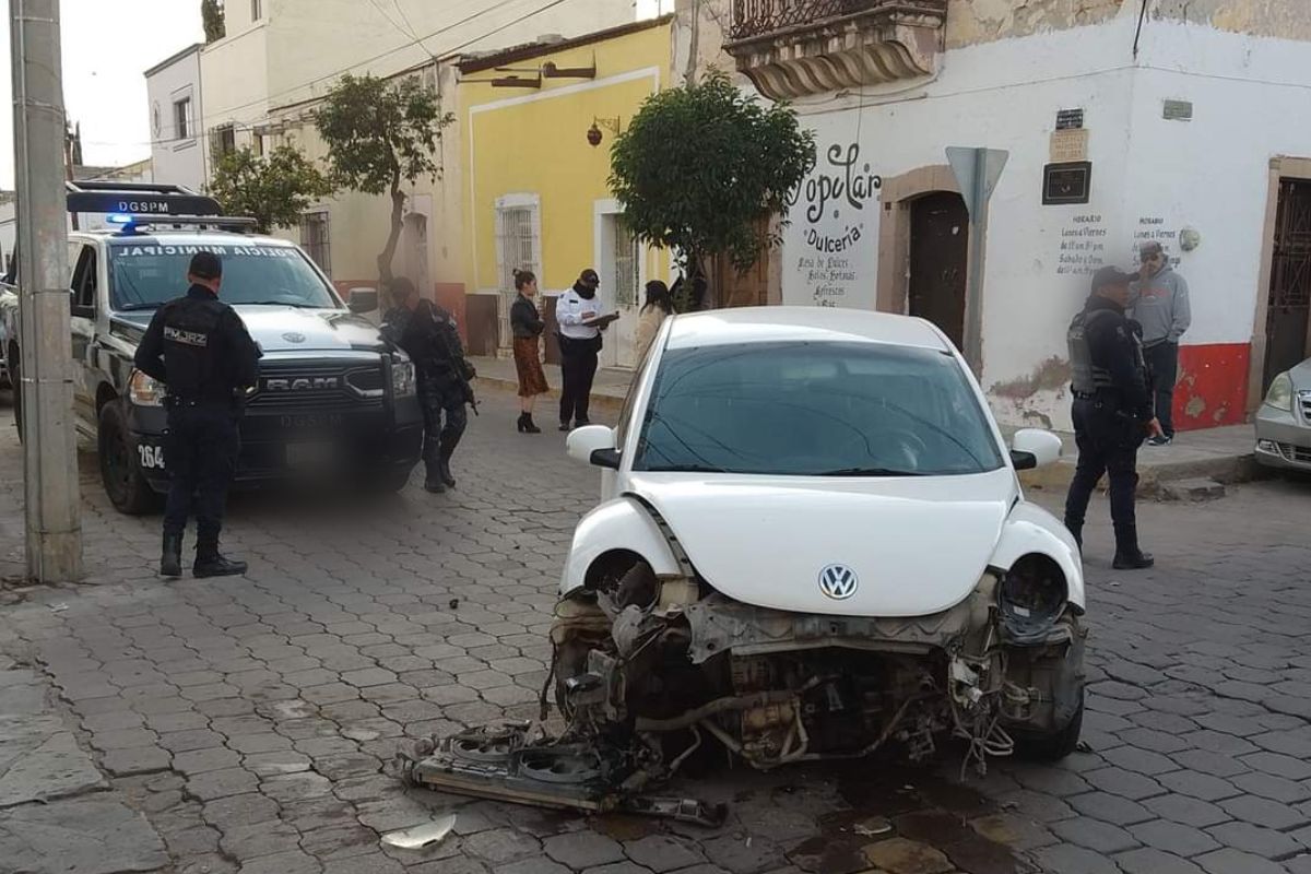 Choque entre un carro y una patrulla en Jerez