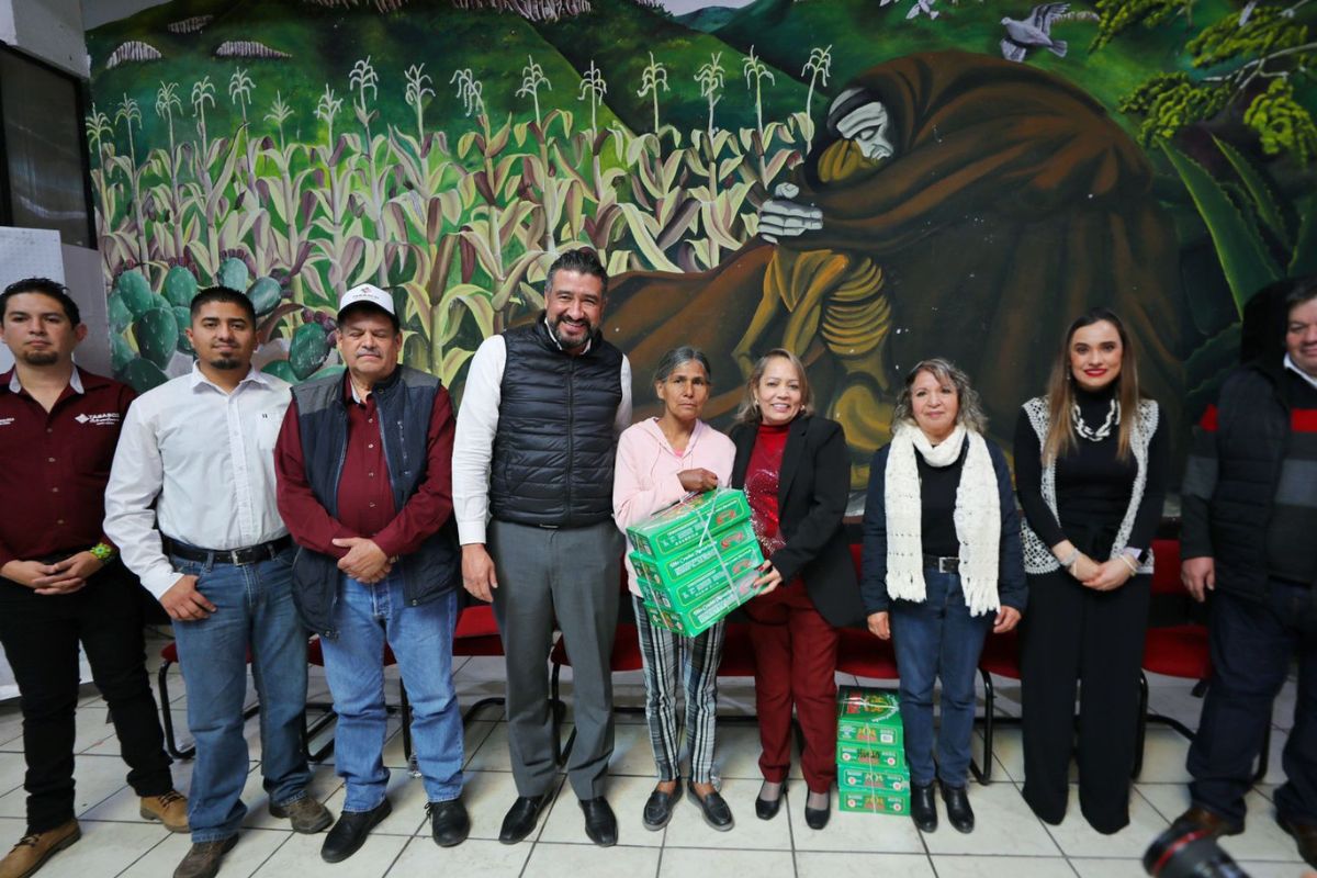 Entrega Gobierno de Zacatecas 100 mil pesos en apoyos a artesanos del municipio de Tabasco