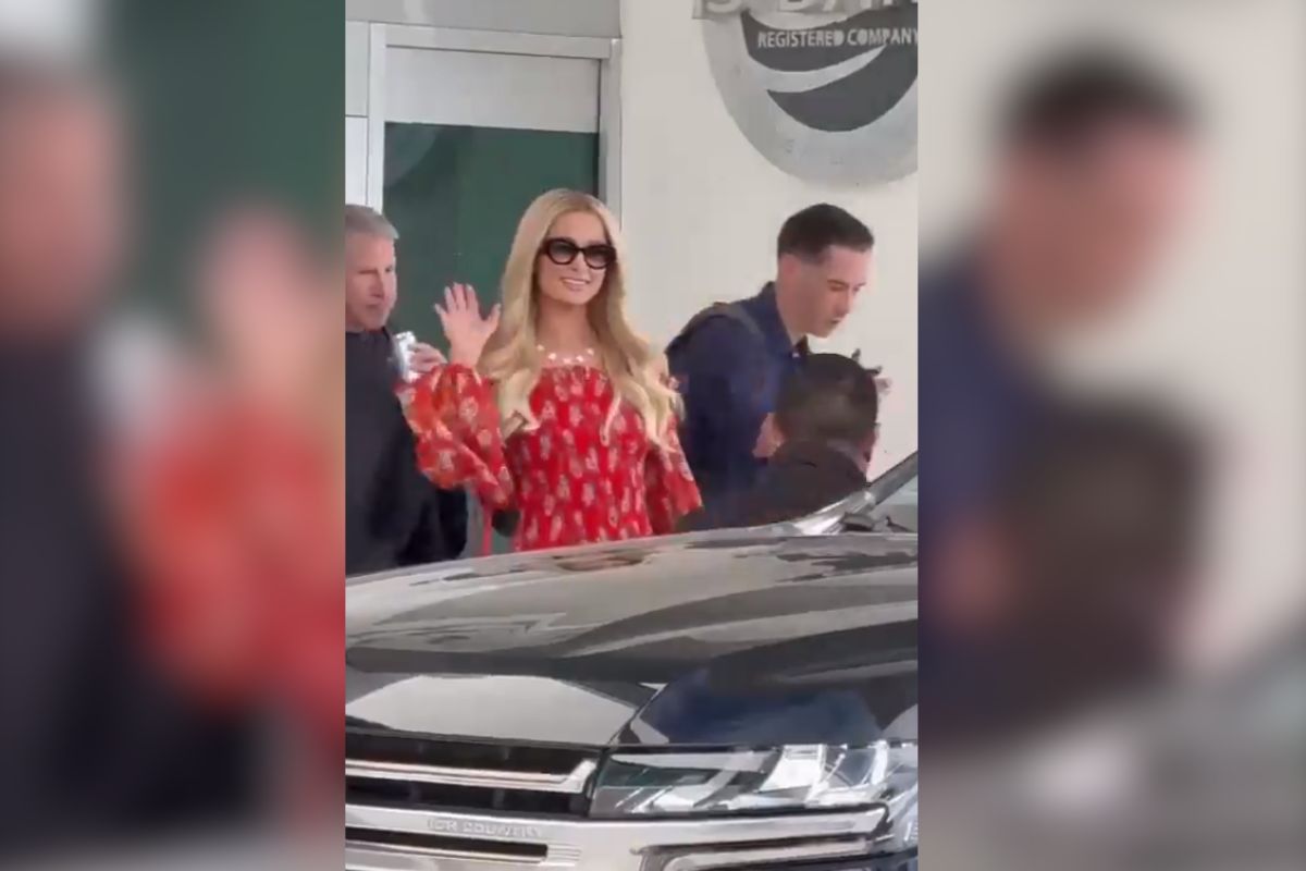 Paris Hilton llega a Monterrey para presentar colección de joyería
