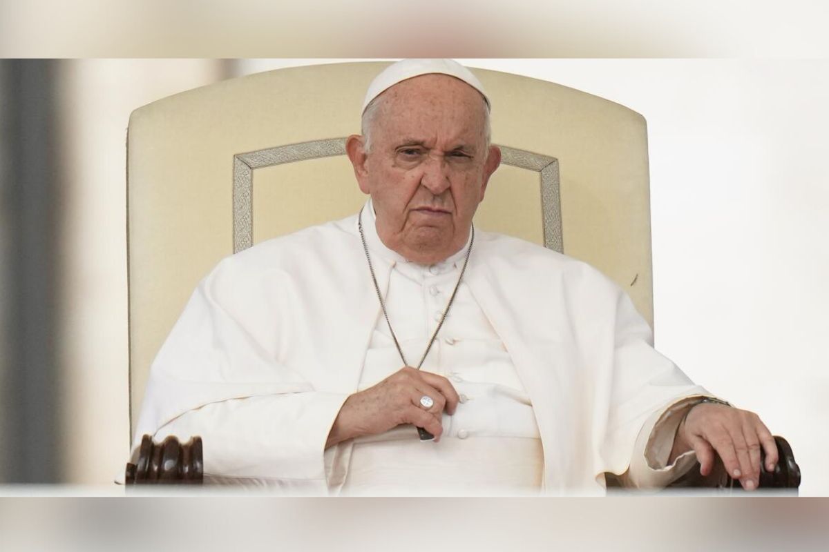 Los representantes del papa Francisco en Polonia mencionaron que el pontífice aceptó la dimisión de un arzobispo acusado en un documental de ignorar abusos a menores.