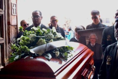 Despiden con homenaje de cuerpo presente a Juan Pérez Guardado en Fresnillo