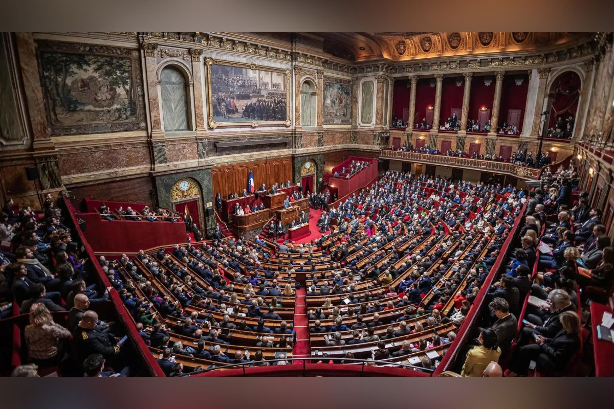 El Vaticano reiteró este lunes su oposición al aborto en vísperas de que Francia vote una reforma a favor del aborto.