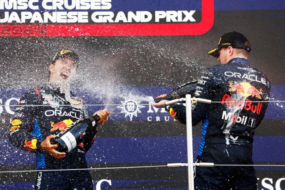 La empresa Red Bull ha vuelto a hacer el 1-2 con Max Verstappen y Sergio 'Checo' Pérez en el en el GP de Japón 2024.