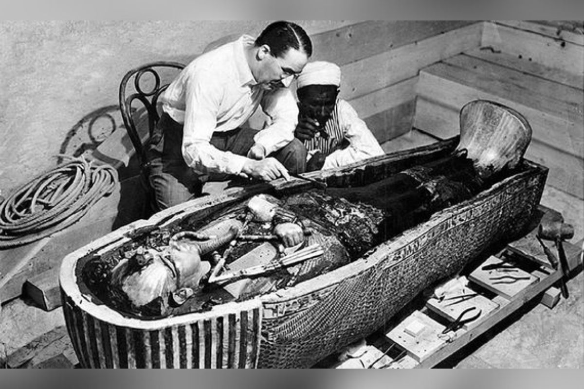 Descubren causa de la 'maldición del faraón' que mató a más de 20 personas al abrir la tumba de Tutankamón en 1922.