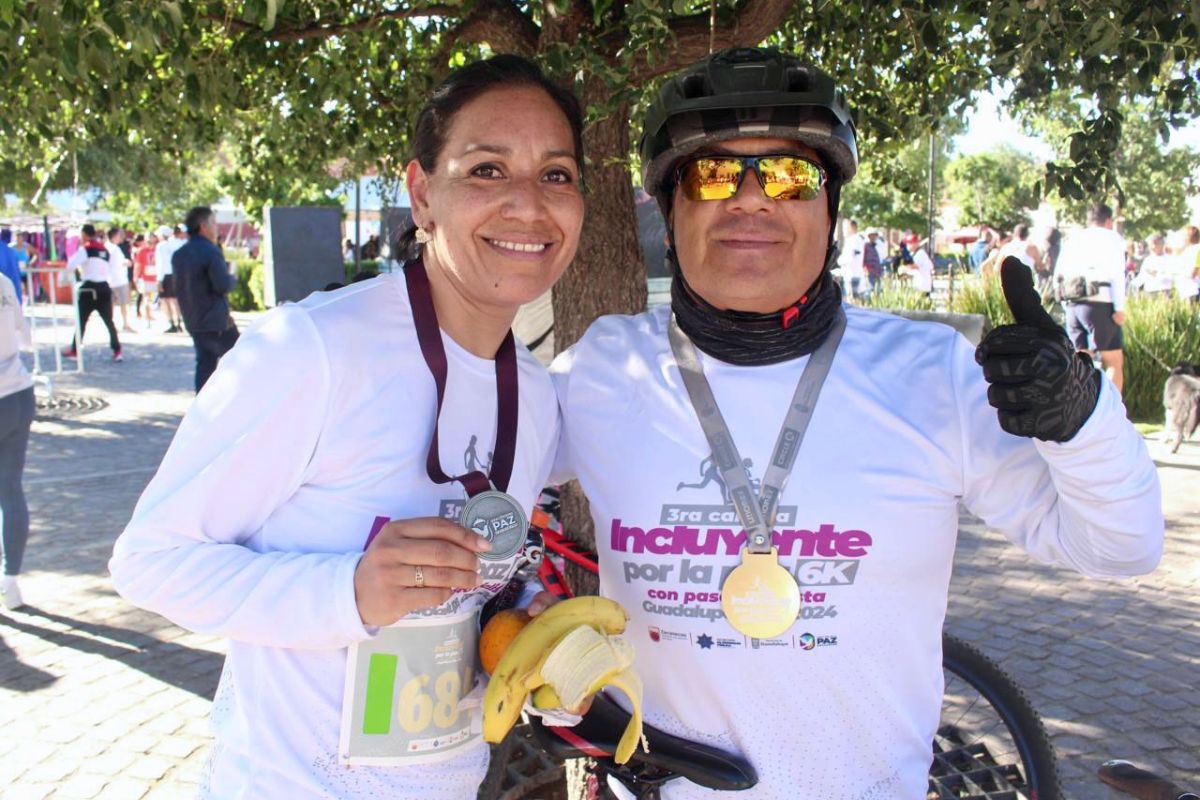 Con la participación de miles de zacatecanos, este domingo se llevó a cabo la Tercera Carrera Incluyente por la Paz y Paseo Ciclista.