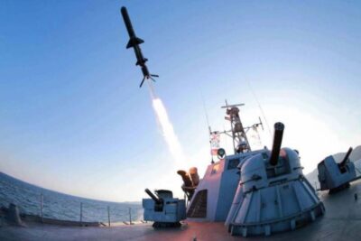 La agencia de prensa estatal KCNA informó que Corea del Norte realizó una prueba de una "ojiva super grande".