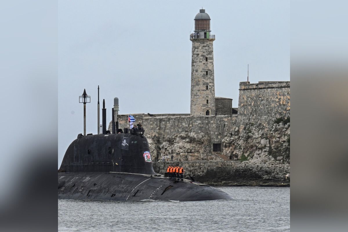 Tras la llegada del submarino nuclear ruso Kazan en territorio cubano; las fuerzas armadas del Kremlin comenzaron con la presencia de ejercicios militares.